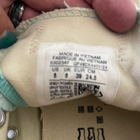 Converse sneakers - Picture 7 of 8